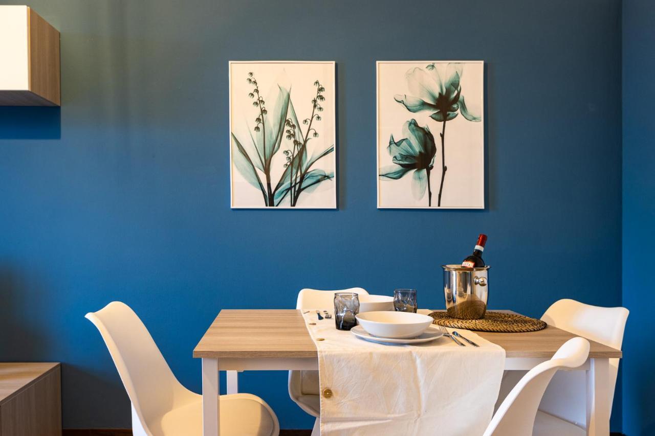 Blue Wave Apartment Arona - Lago Maggiore Exterior photo